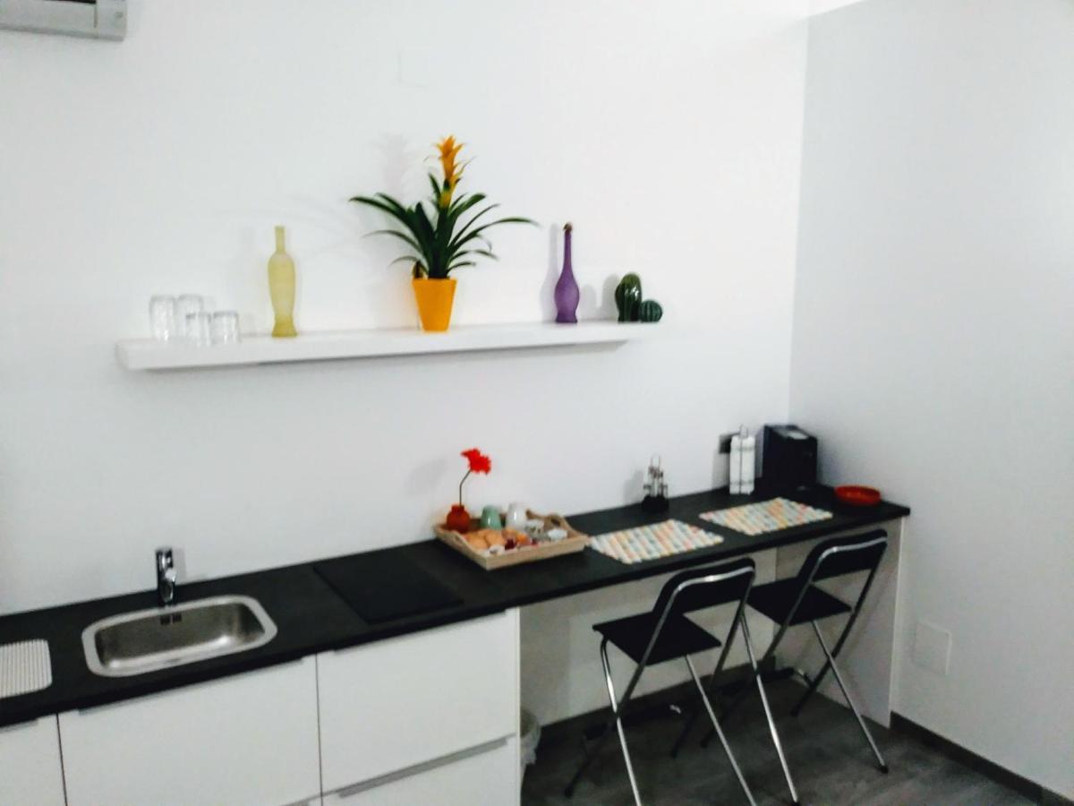 B&B 20 Archi Монополи Экстерьер фото