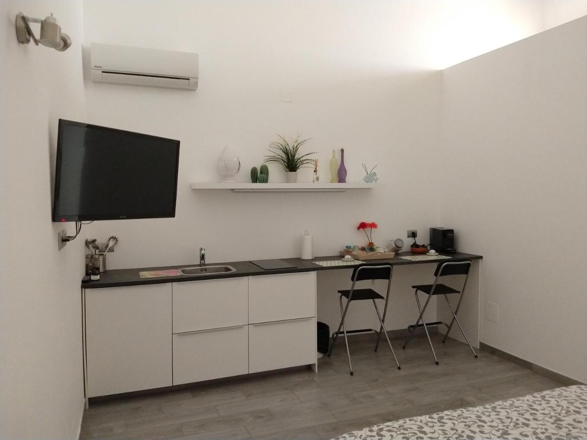 B&B 20 Archi Монополи Экстерьер фото