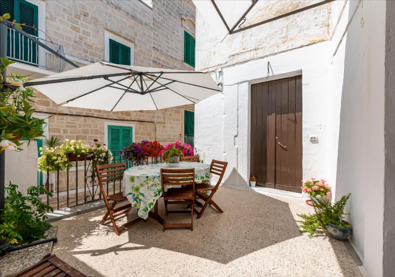 B&B 20 Archi Монополи Экстерьер фото